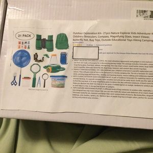 Outdoor Exploration Kit - 21 pieces
